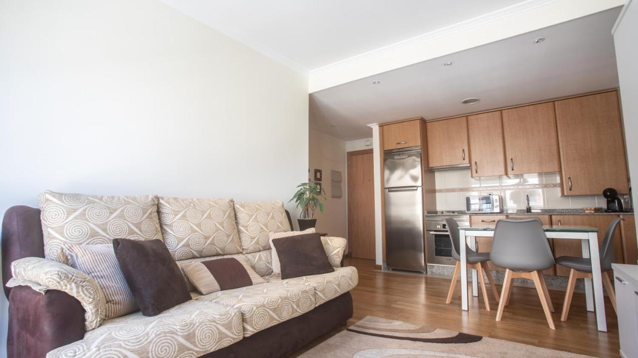 Apartamento En El Centro Con Plaza De Garaje А Гуарда Екстериор снимка