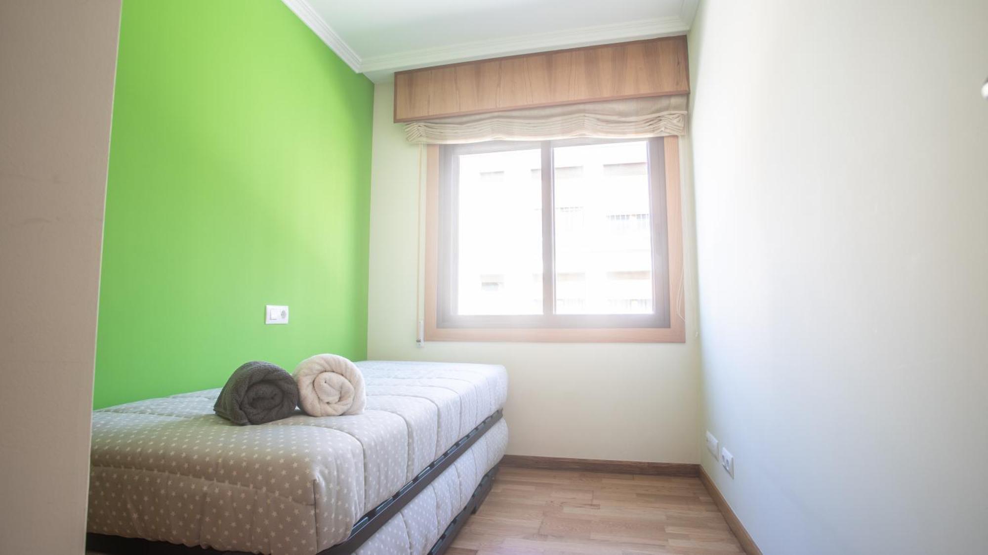 Apartamento En El Centro Con Plaza De Garaje А Гуарда Екстериор снимка